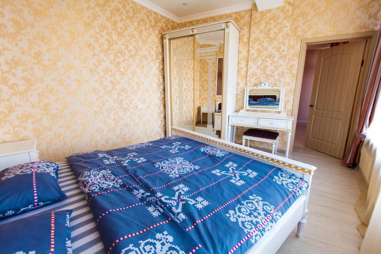 דנייפרופטרובסק Sun City Apart Hotel מראה חיצוני תמונה